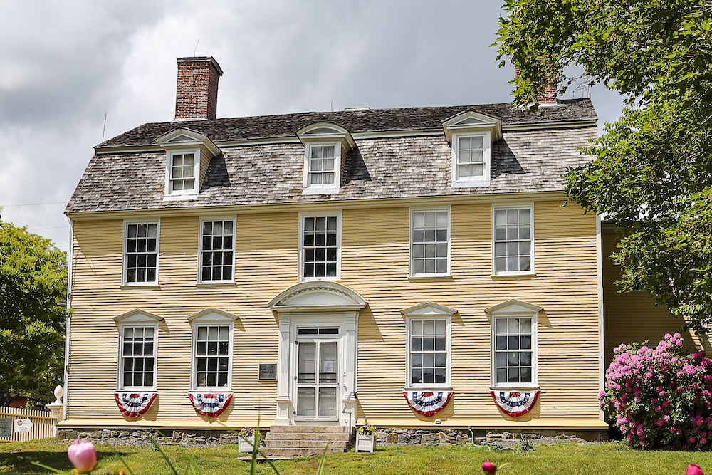 The John Paul Jones House. A yellow Georgian-style home in Portsmouth, New Hampshire associated with the Revolutionary War Captain.