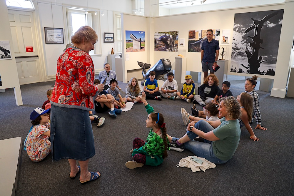 Third Grade class visiting the Cabot Lyford exhibition